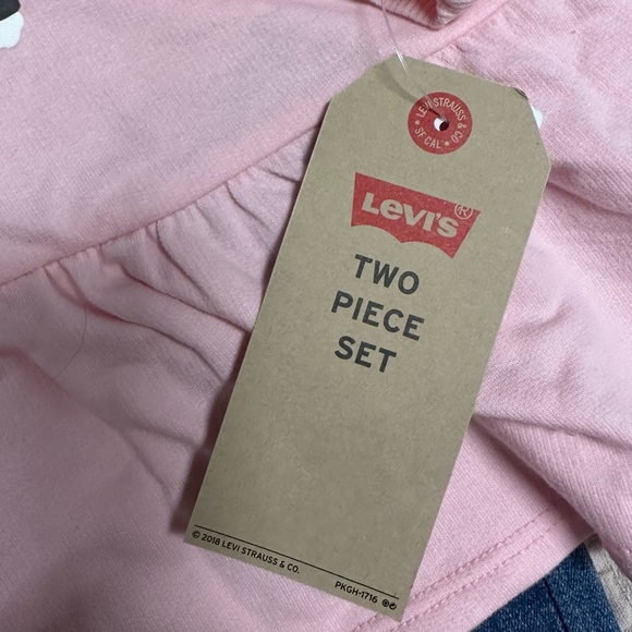 BNWT Levi’s Toddler 2 Piece Set - Picture 3 of 7